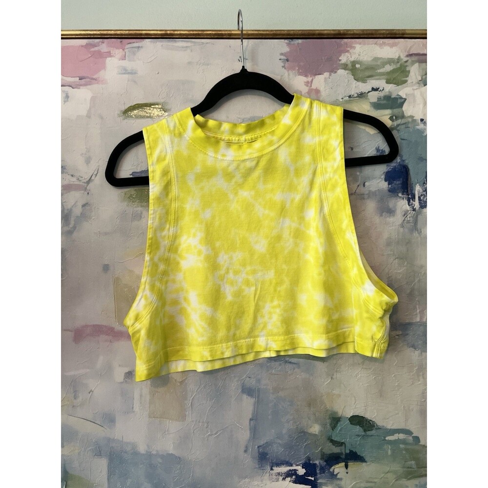 Lululemon Cropped  Tank. Lemon Yellow. Size 6